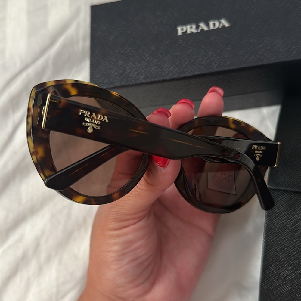 PRADA Brown Tortoise Sunglasses Gold Hardware